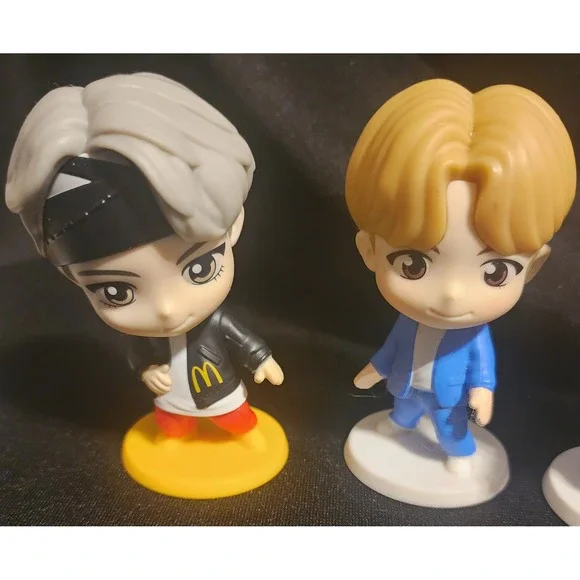 BTS TinyTAN McDonalds Dynamite Mini Figure Set 6pc K-Pop Collectibles - Picture 3 of 4